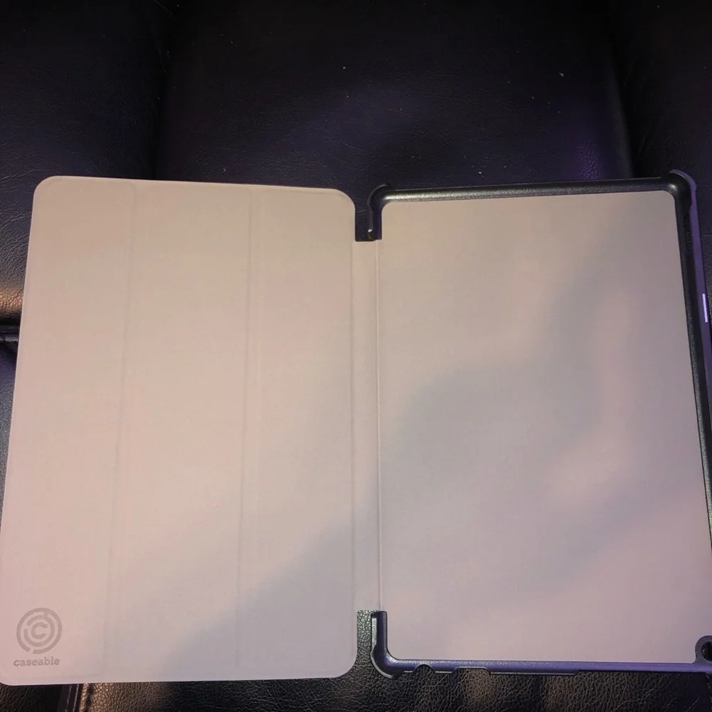 Caseable Tablet Cover - Picture 5 of 5